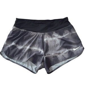 Nike Women's Running Shorts Size XL